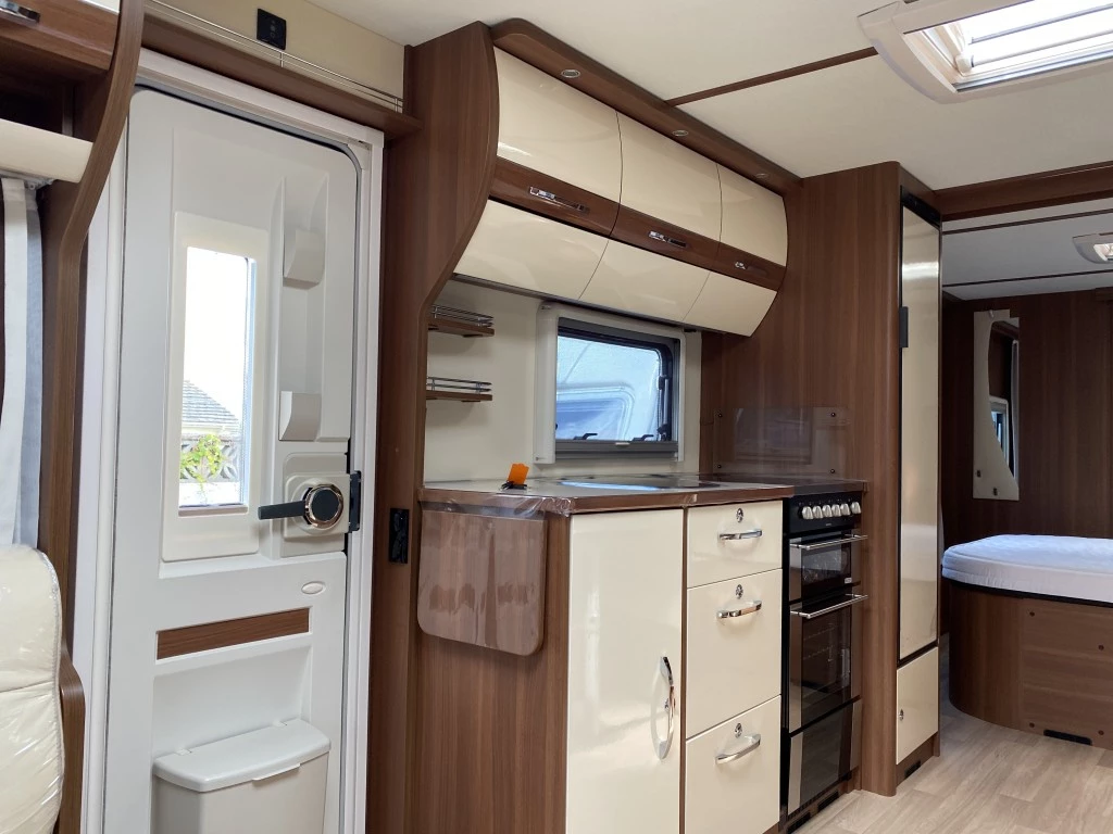 Exquisit Verkaufsladen -Exquisit Verkaufsladen 685