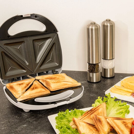 Auslauf 😀 Exquisit ST 3101 We Sandwichmaker | Antihaft Beschichtung | Überhitzungsschutz | Weiß 💯 8 Auslauf 😀 Exquisit ST 3101 We Sandwichmaker | Antihaft Beschichtung | Überhitzungsschutz | Weiß 💯 – Bild 6